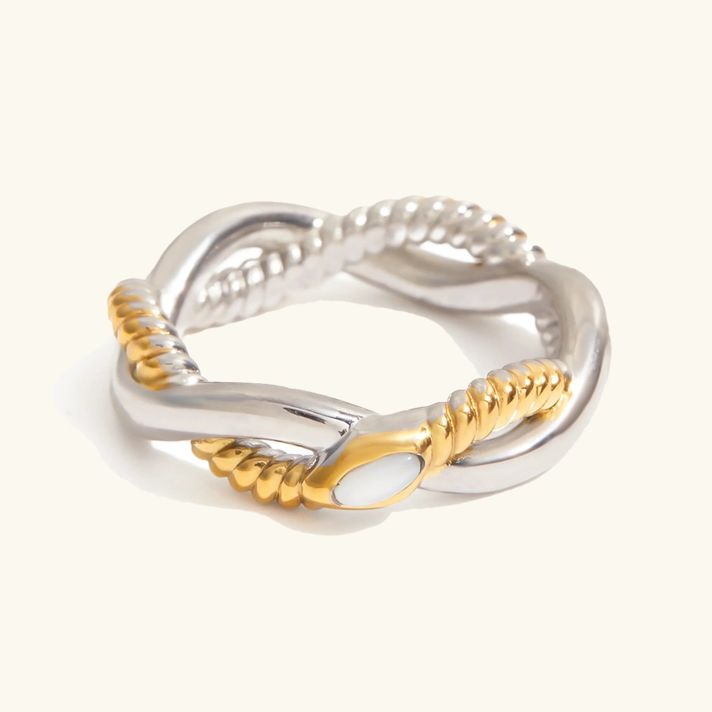 [Topon]Nerisse Two-Tone Twist Ring
