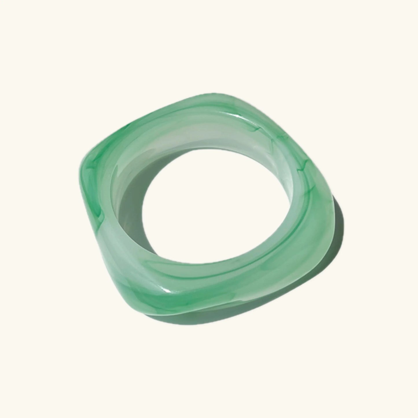 [Topon]Avaria Acrylic Bangle