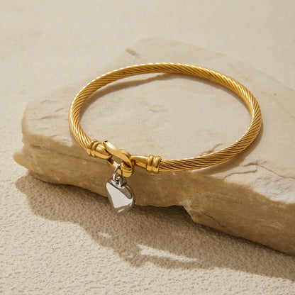 [Topon]Solenne Twisted Band Gold Bracelet