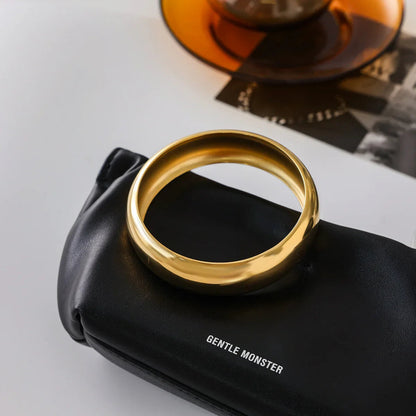 [Topon]Maelis Smooth Gold Bangle
