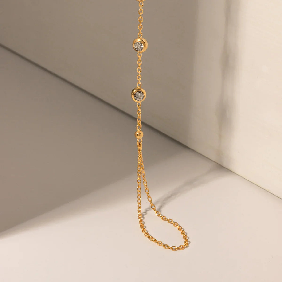 [Topon]Leona Diamond Hand Chain