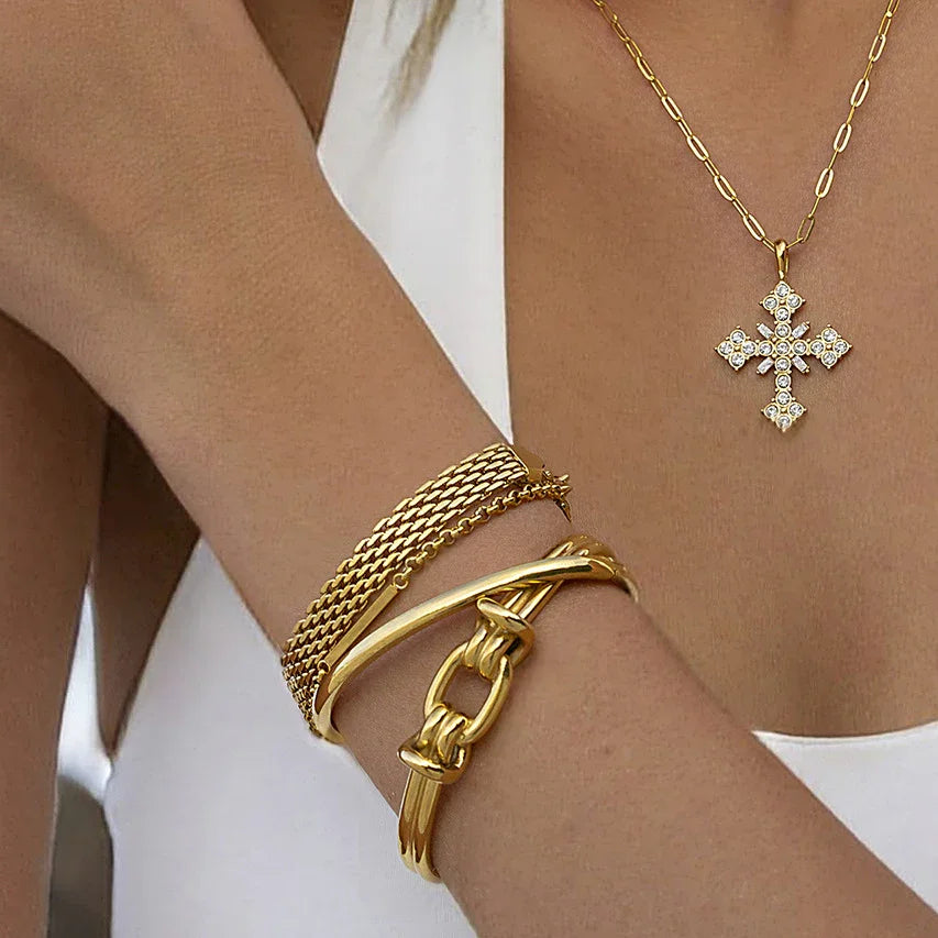[Topon]Luce Gold Knot Bangle