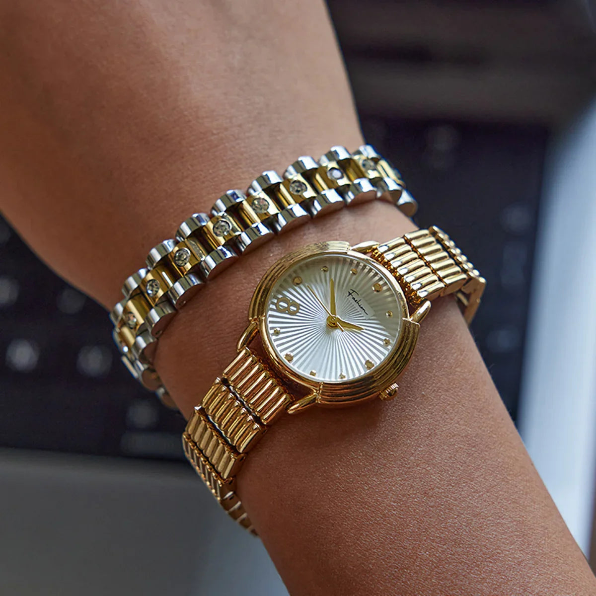 [Topon]Gold Watchband Bracelet
