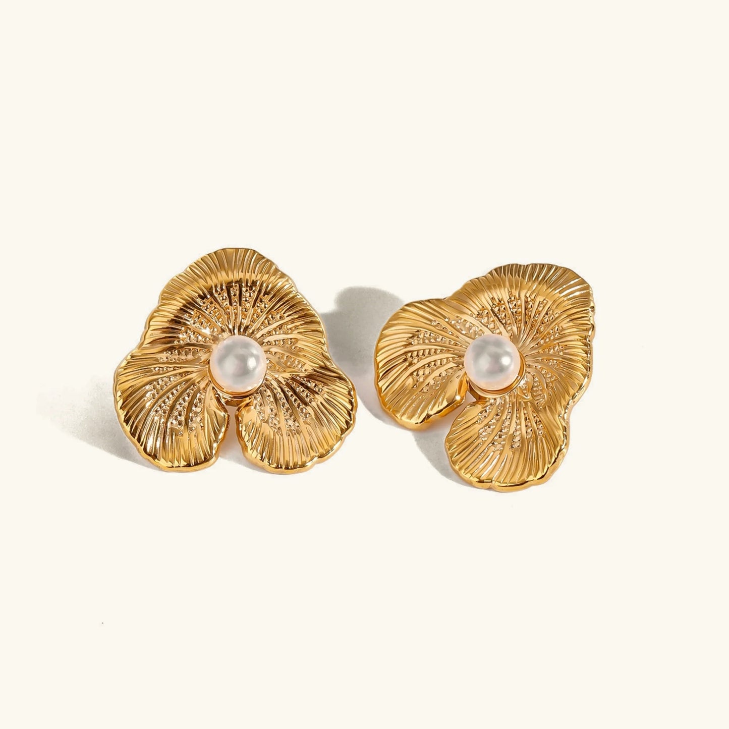 [Topon]Klara Floral Pearl Earrings