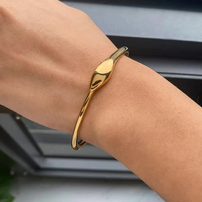 [Topon]Vinny Gold Bangle
