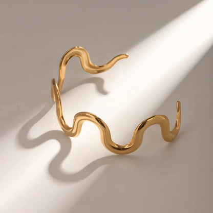 [Topon]Senna Twisted Gold Bangle