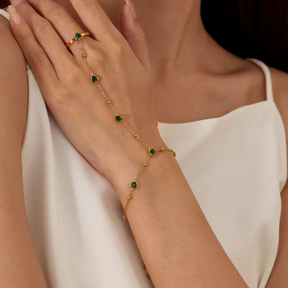 [Topon]Gladys Emerald Heart Hand Chain