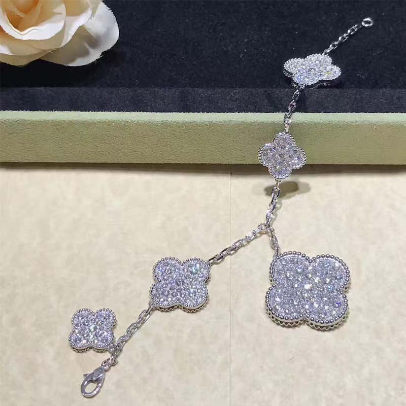 [Topon Jewelry]CLOVER 6 MOTIFS SILVER DIAMOND BRACELET