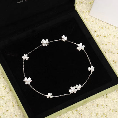 [Topon Jewelry]FRIVOLE SILVER 9 FLOWERS NECKLACE