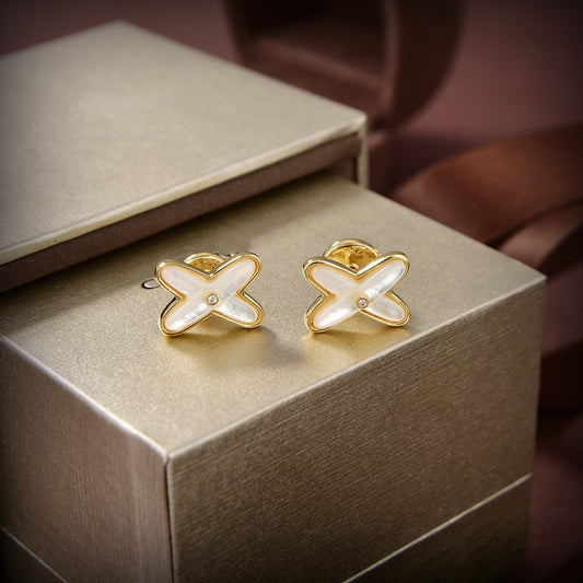 [Topon]JEUX DE WHITE MOP GOLD DIAMOND EARRINGS