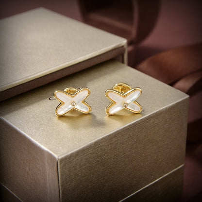 [Topon Jewelry]JEUX DE WHITE MOP GOLD DIAMOND EARRINGS