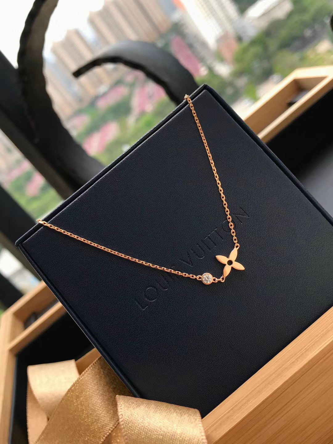 [Topon]BLOSSOM PENDANT PINK GOLD AND DIAMOND