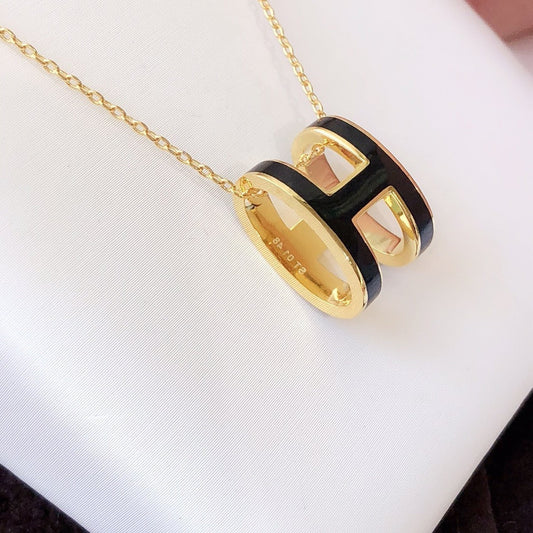 [Topon Jewelry]HM CLIC BLACK ENAMEL GOLD NECKLACE