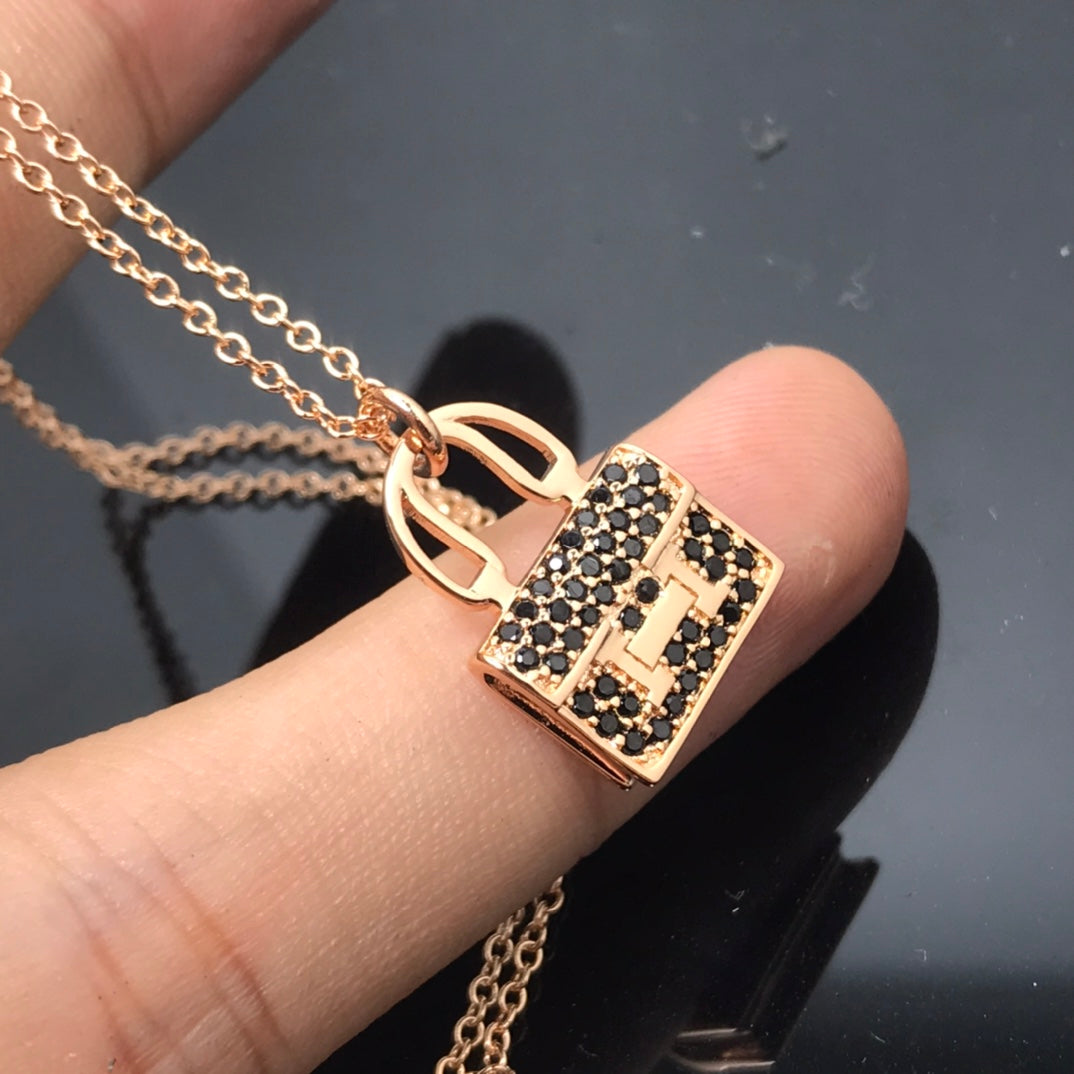 [Topon]HM NECKLACE ARRIVAL BLACK DIAMOND