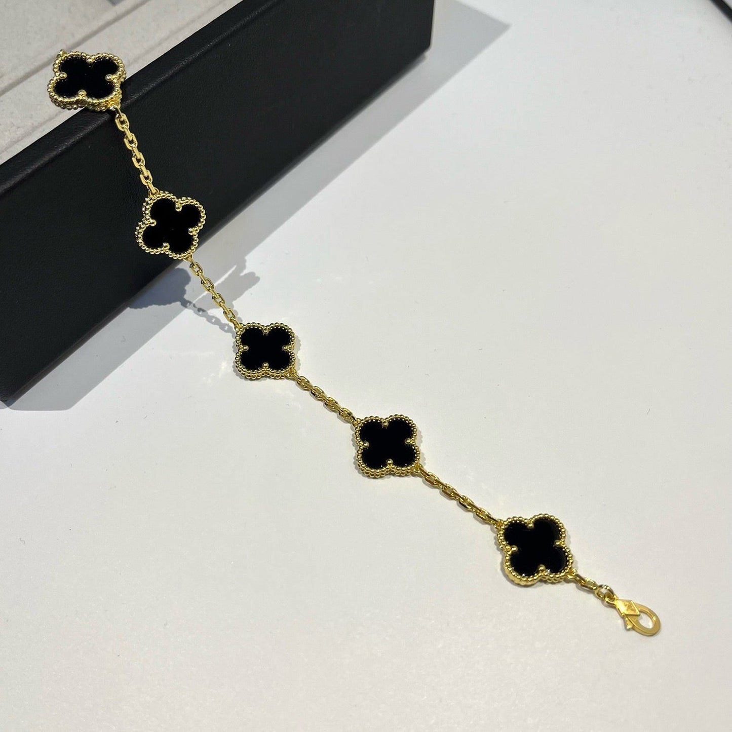 [Topon Jewelry]CLOVER  5 MOTIFS BLACK ONYX BRACELET