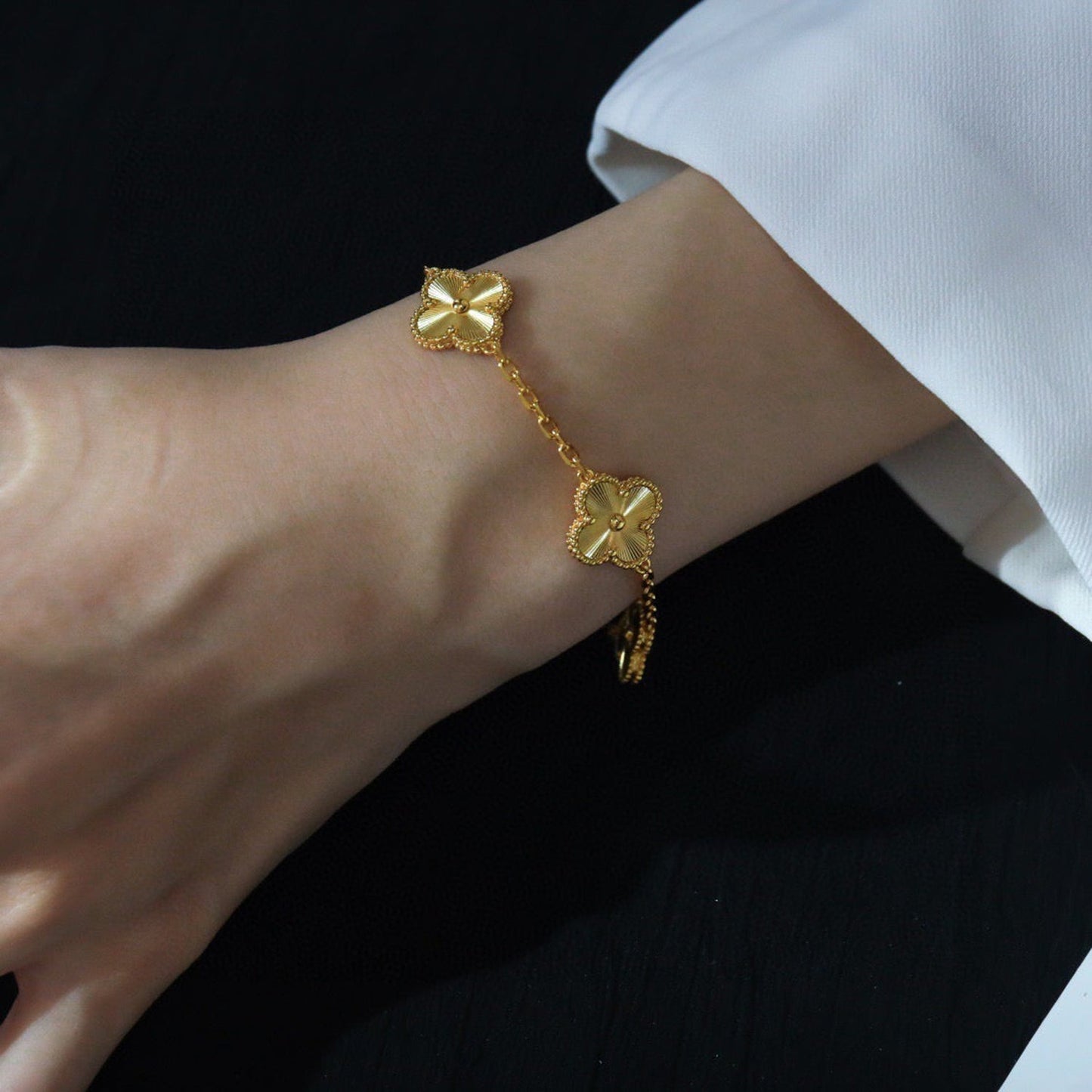 [Topon Jewelry]CLOVER 5 FLOWERS LASER BRACELET