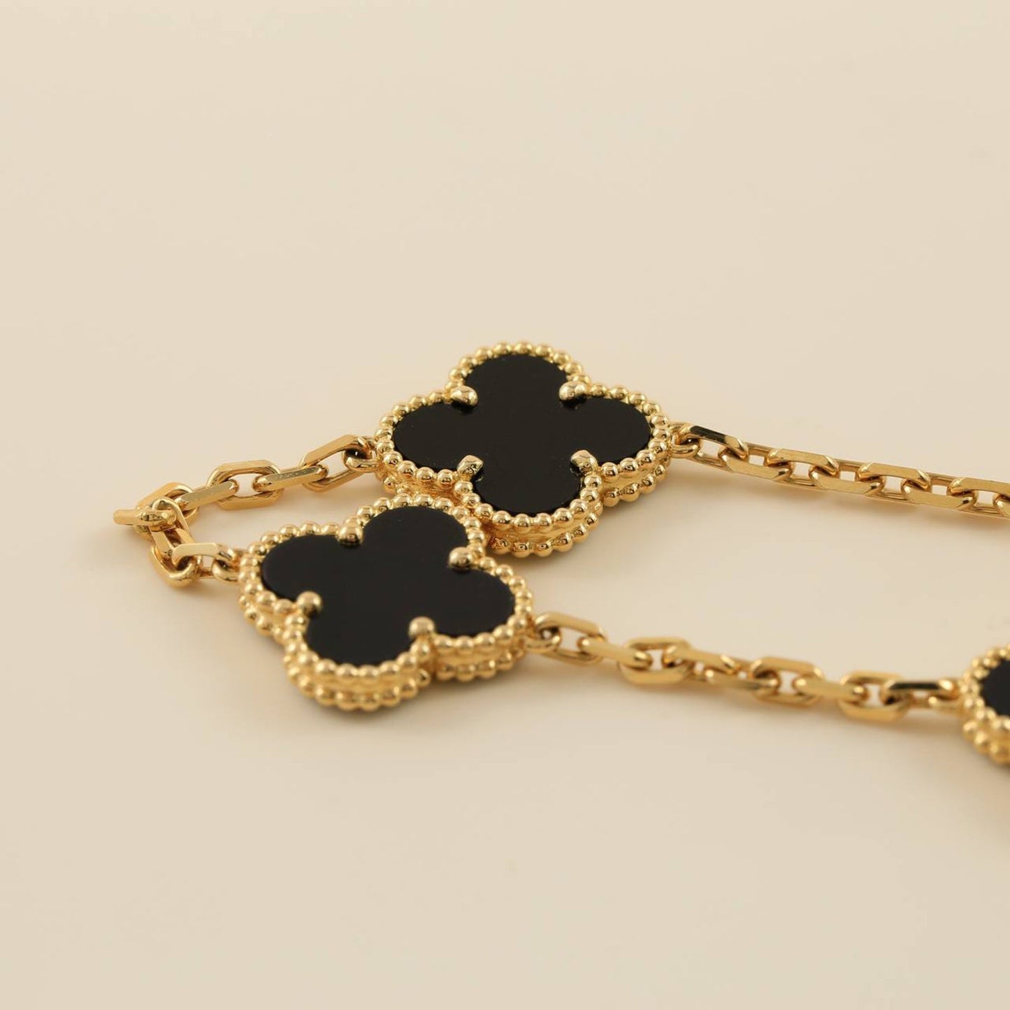 [Topon Jewelry]CLOVER  5 MOTIFS BLACK ONYX BRACELET