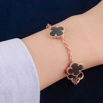 [Topon Jewelry]CLOVER 5 MOTIF GRAY MOP  BRACELET