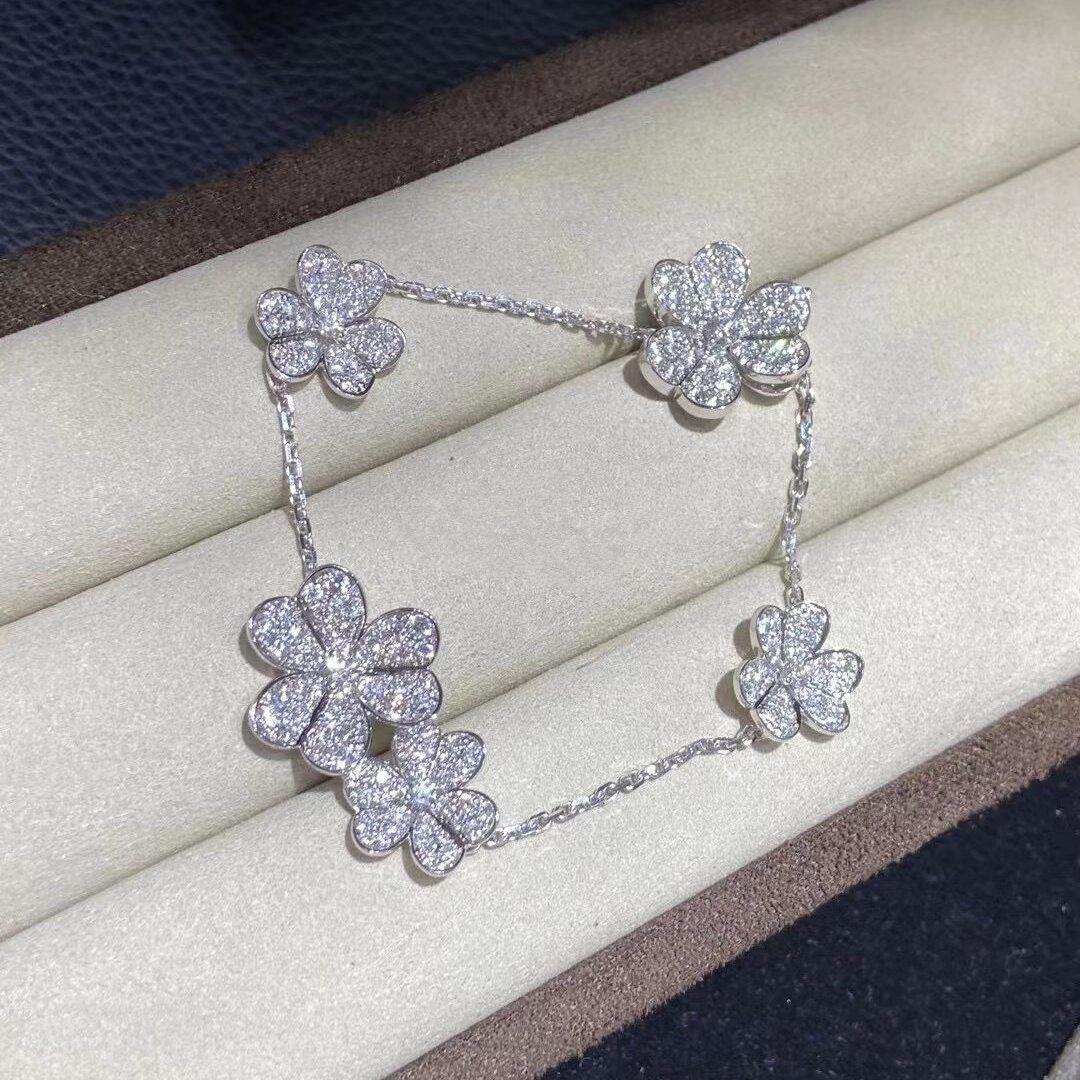 [Topon Jewelry]FRIVOLE SILVER 5 FLOWERS BRACELET