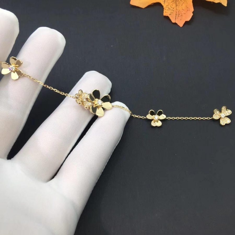 [Topon Jewelry]FRIVOLE GOLD 5 FLOWERS BRACELET