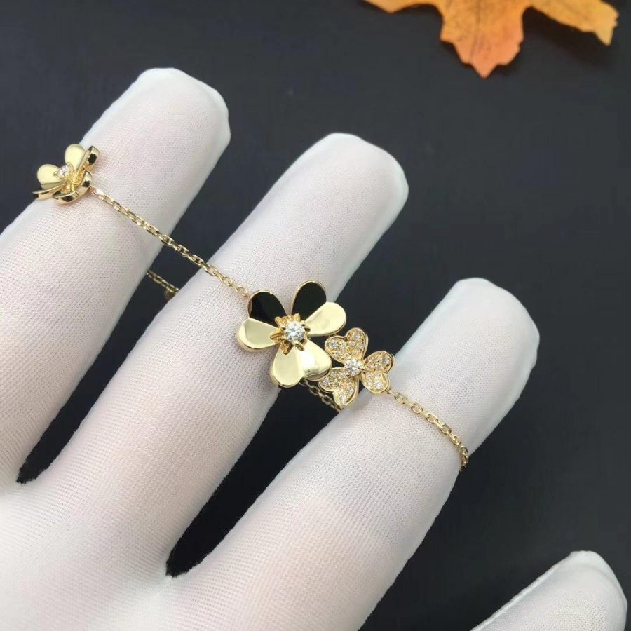 [Topon Jewelry]FRIVOLE GOLD 5 FLOWERS BRACELET