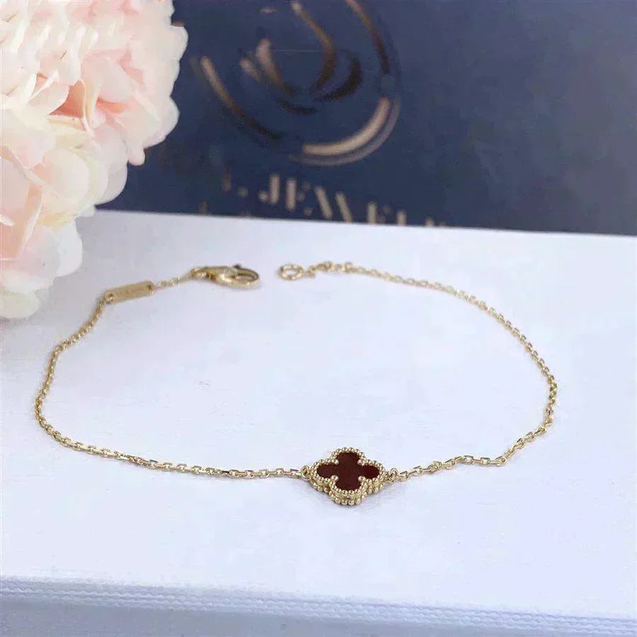 [Topon Jewelry]CLOVER  CARNELIAN SINGLE FLOWER BRACELET