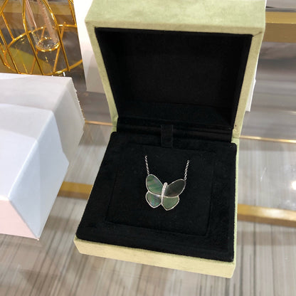 [Topon Jewelry]LARGE BUTTERFLY SILVER PENDANT DIAMOND NECKLACE